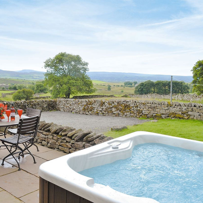 Luxury hot tub cottages